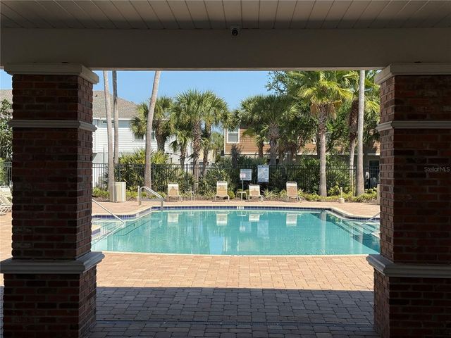 8827 TURNSTONE HAVEN PLACE, Tampa, FL 33619