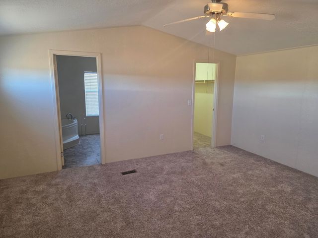 4 Pollo Road, Moriarty, NM 87035