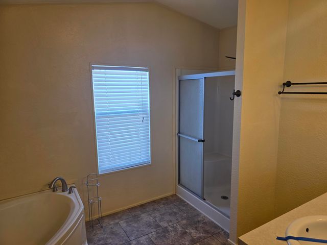 4 Pollo Road, Moriarty, NM 87035