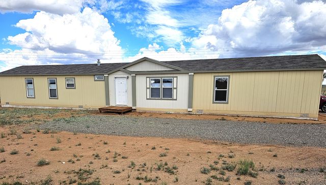 4 Pollo Road, Moriarty, NM 87035