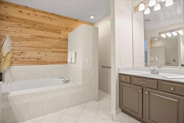 597 SAND WEDGE LOOP, Apopka, FL 32712