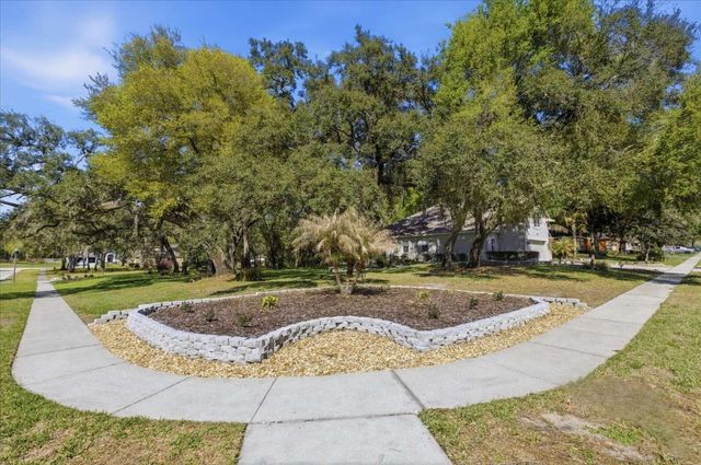 597 SAND WEDGE LOOP, Apopka, FL 32712