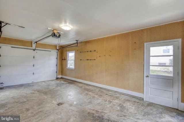 921 THORNTON DRIVE, Mechanicsburg, PA 17055