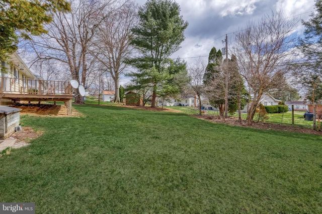 921 THORNTON DRIVE, Mechanicsburg, PA 17055