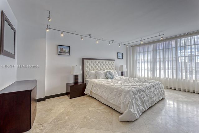 3800 S Ocean Drive 1606, Hollywood, FL 33019