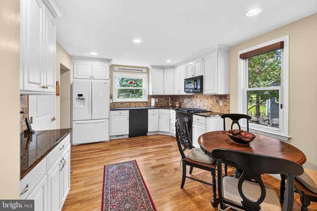 23 BROWNING AVE, Moorestown, NJ 08057
