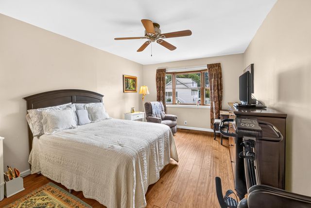 23 BROWNING AVE, Moorestown, NJ 08057