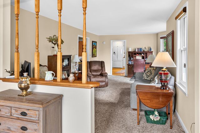 23 BROWNING AVE, Moorestown, NJ 08057