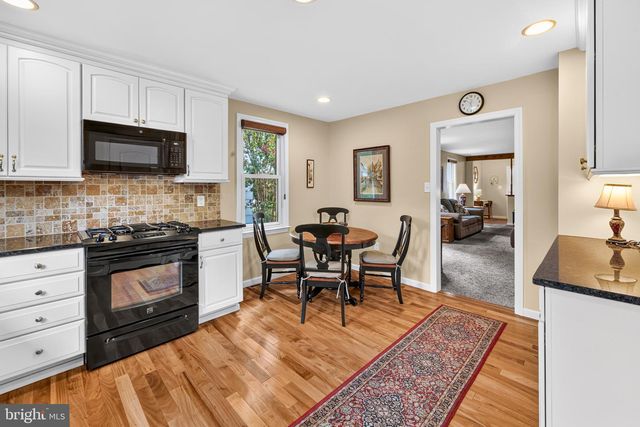 23 BROWNING AVE, Moorestown, NJ 08057