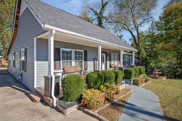 328 Towles Ave, Mcminnville, TN 37110