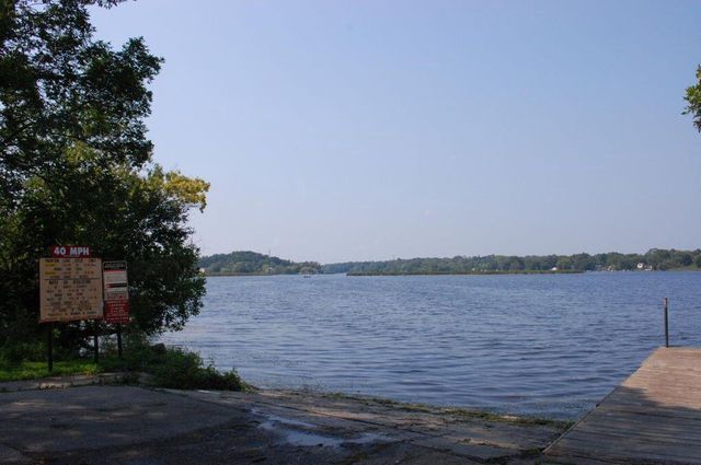 S103W30227 Lakeside DRIVE, Mukwonago, WI 53149