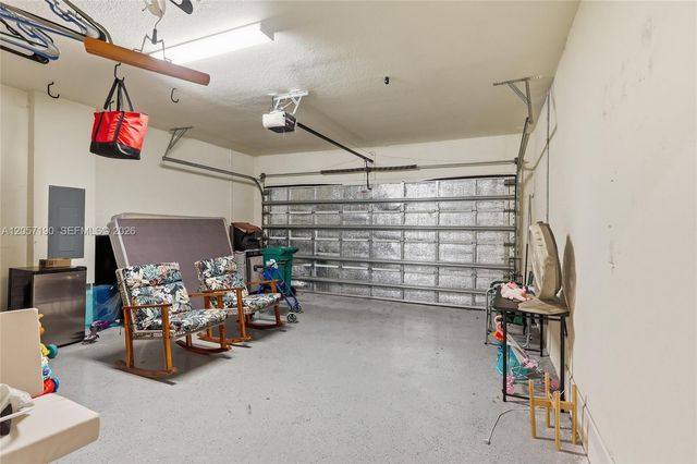 15585 SW 176th Terrace, Miami, FL 33187
