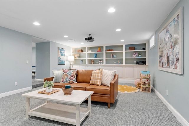 500 Old Harvard Rd, Boxborough, MA 01719