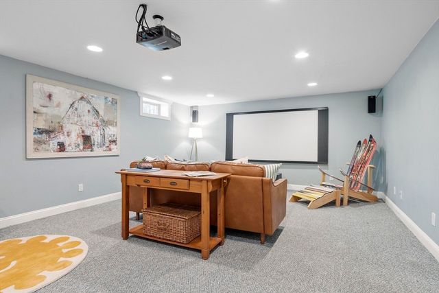 500 Old Harvard Rd, Boxborough, MA 01719