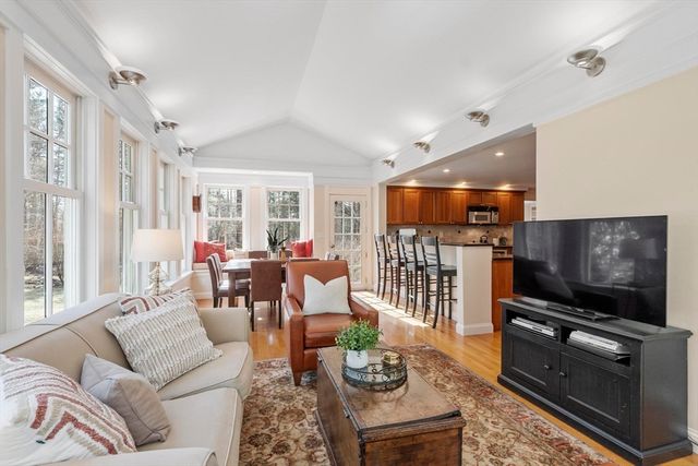 500 Old Harvard Rd, Boxborough, MA 01719