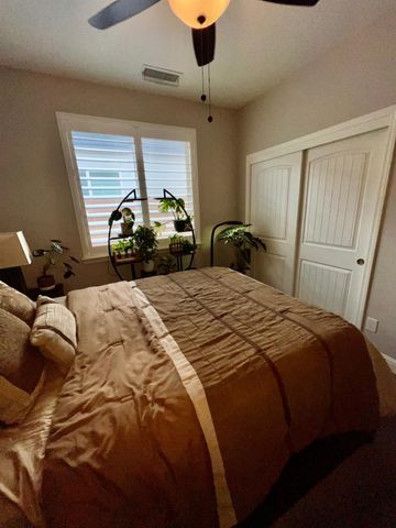 889 Coloma Place, Madera, CA 93637