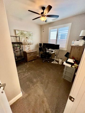 889 Coloma Place, Madera, CA 93637