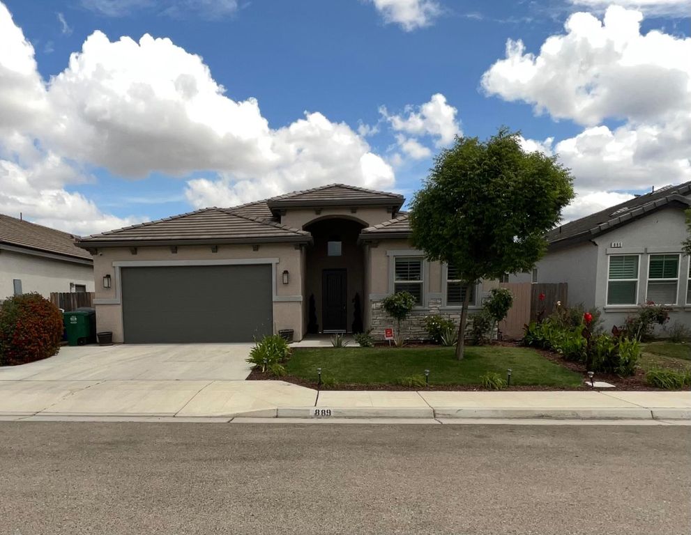 889 Coloma Place, Madera, CA 93637