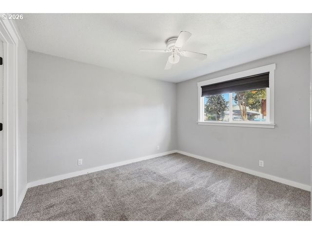 753 64TH St, Springfield, OR 97478