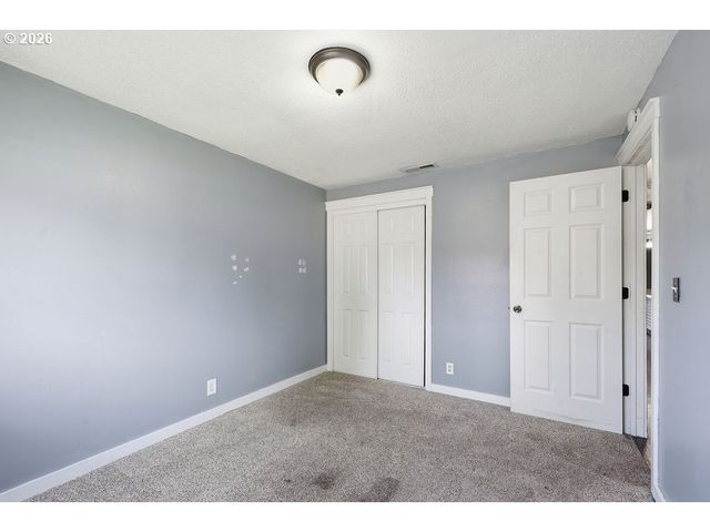 753 64TH St, Springfield, OR 97478