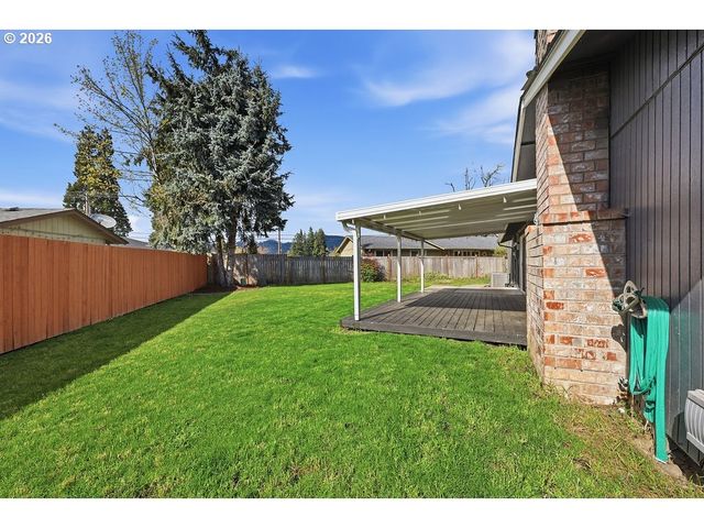 753 64TH St, Springfield, OR 97478