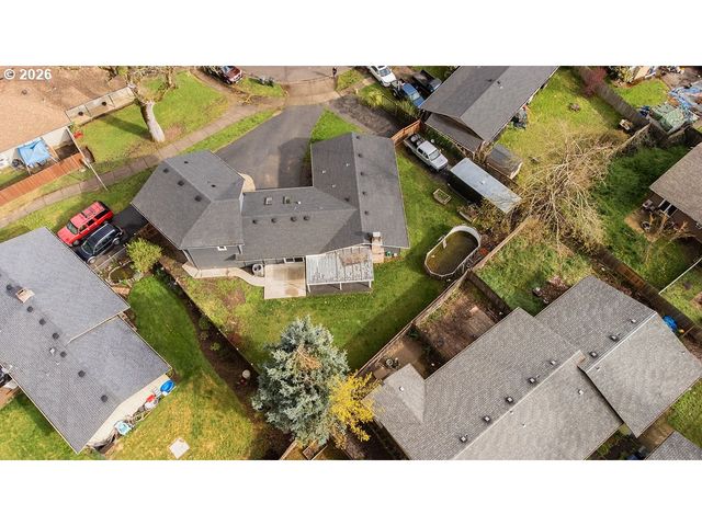 753 64TH St, Springfield, OR 97478