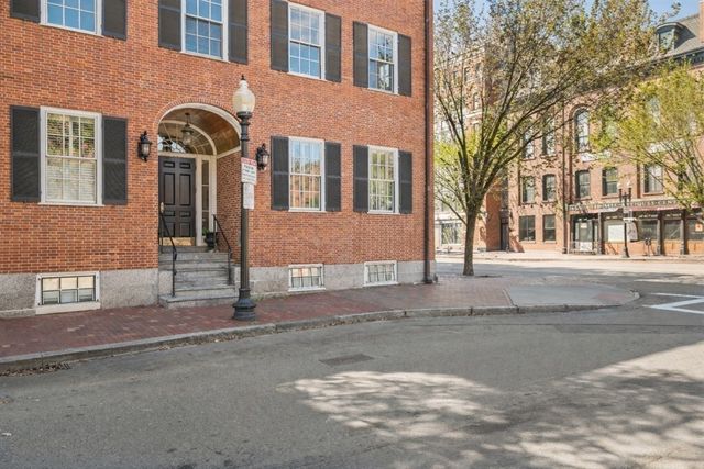 1724 Washington Street 2, Boston, MA 02118