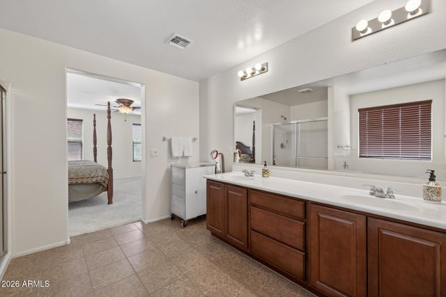 4132 E DEVON Drive, Gilbert, AZ 85296