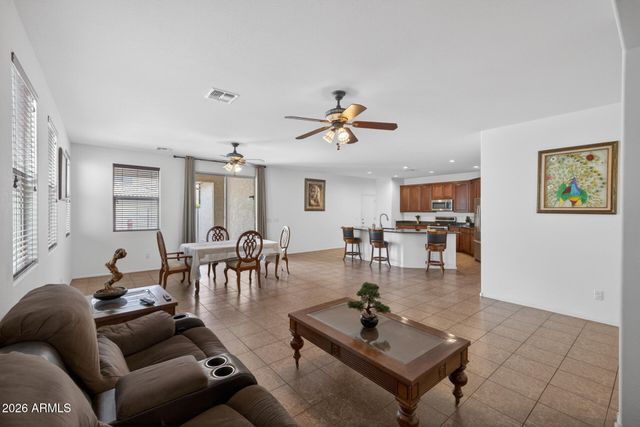 4132 E DEVON Drive, Gilbert, AZ 85296