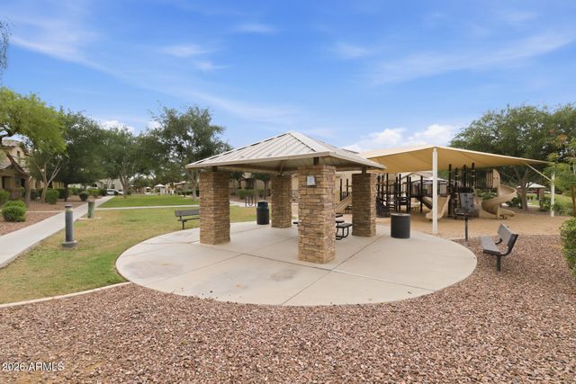 4132 E DEVON Drive, Gilbert, AZ 85296