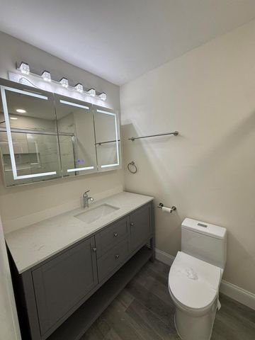 255 South Boulevard D, Boynton Beach, FL 33435