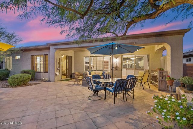 41606 N EMERALD LAKE Drive, Anthem, AZ 85086