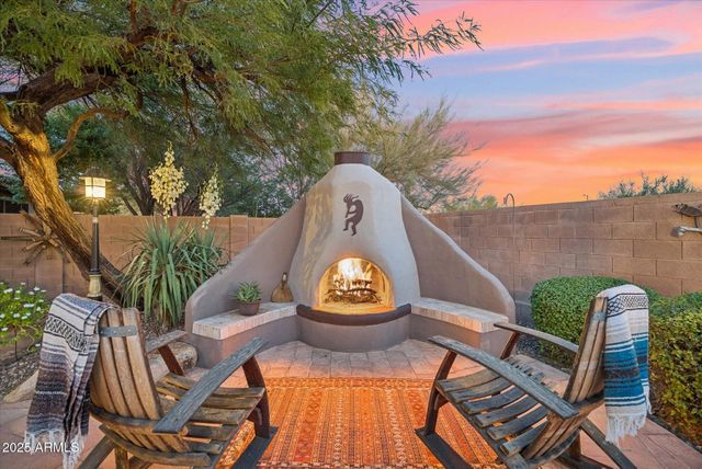 41606 N EMERALD LAKE Drive, Anthem, AZ 85086