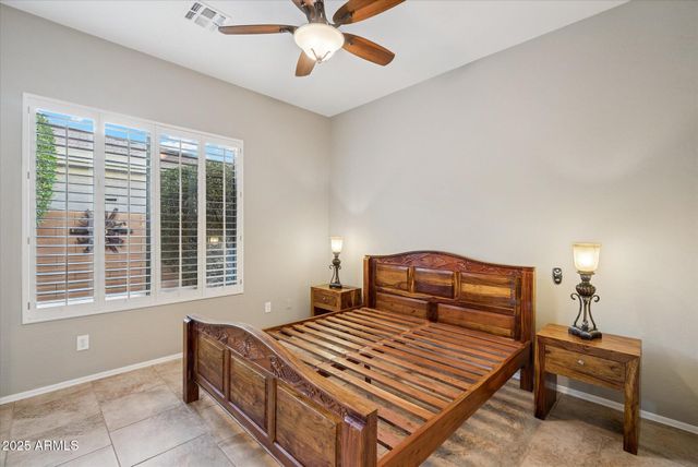 41606 N EMERALD LAKE Drive, Anthem, AZ 85086