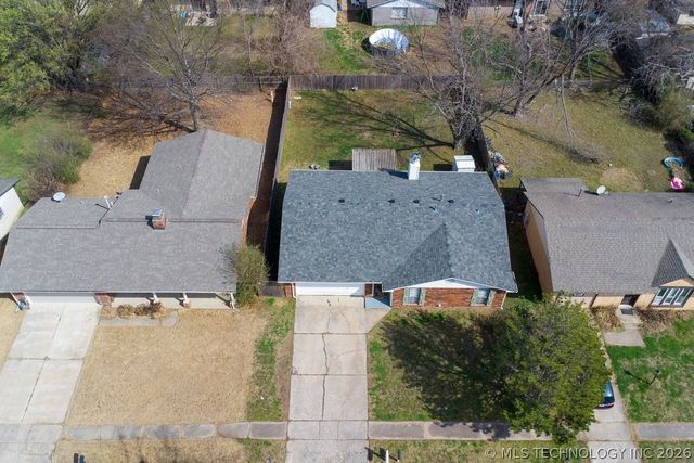 1693 S Sycamore Avenue, Broken Arrow, OK 74012