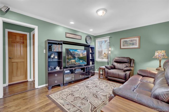 214 Whittier Avenue, North Babylon, NY 11703