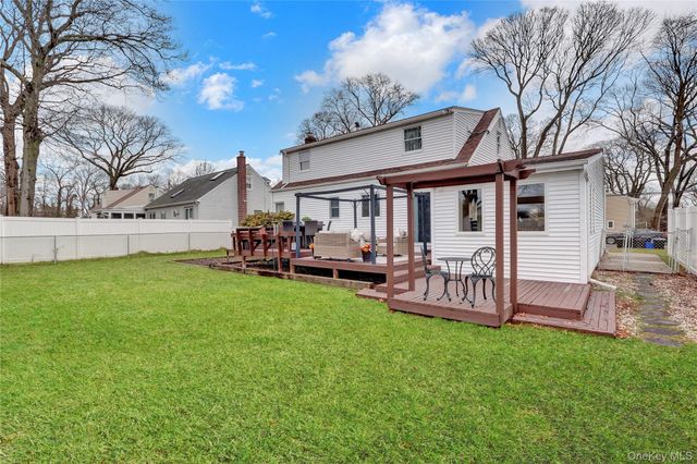 214 Whittier Avenue, North Babylon, NY 11703