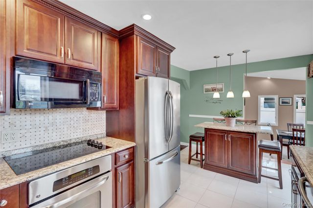 214 Whittier Avenue, North Babylon, NY 11703