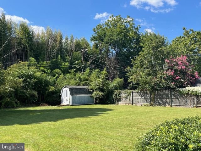 521 BAYLOR RD, Glen Burnie, MD 21061