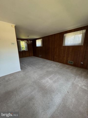 521 BAYLOR RD, Glen Burnie, MD 21061