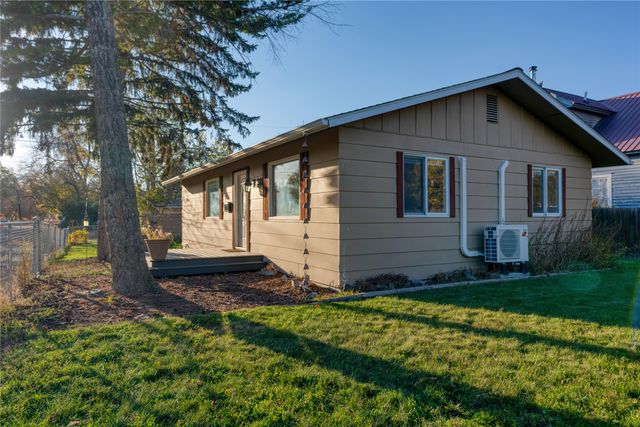 911 5th Street W, Kalispell, MT 59901 property photo
