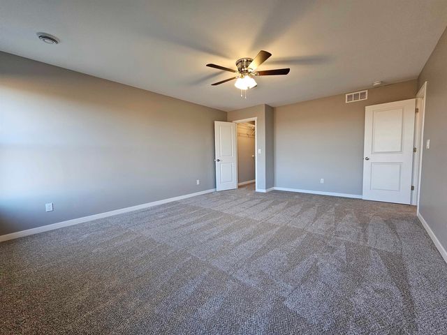 4124 Omaha Avenue, Waterloo, IA 50702