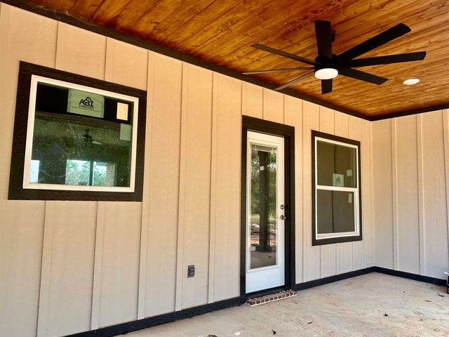 1605 Thornton St., Longview, TX 75605