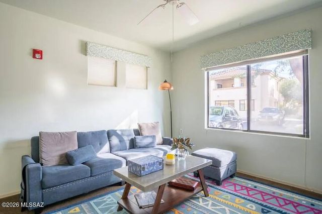2550 E River Rd Unit 13102, Tucson, AZ 85718