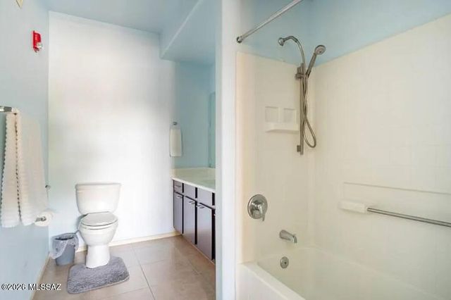 2550 E River Rd Unit 13102, Tucson, AZ 85718