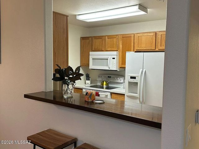 2550 E River Rd Unit 13102, Tucson, AZ 85718