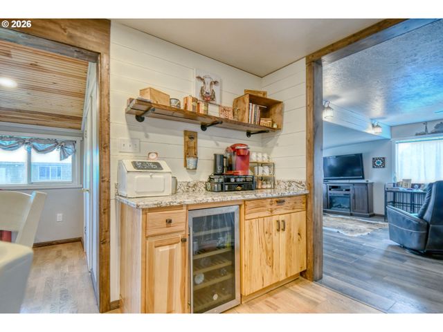 73561 WILLIAMS Ln, Pendleton, OR 97801