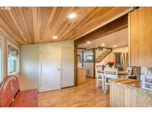 73561 WILLIAMS Ln, Pendleton, OR 97801