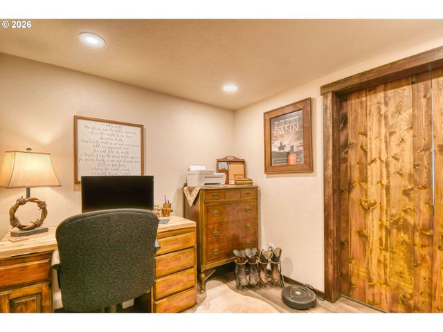 73561 WILLIAMS Ln, Pendleton, OR 97801