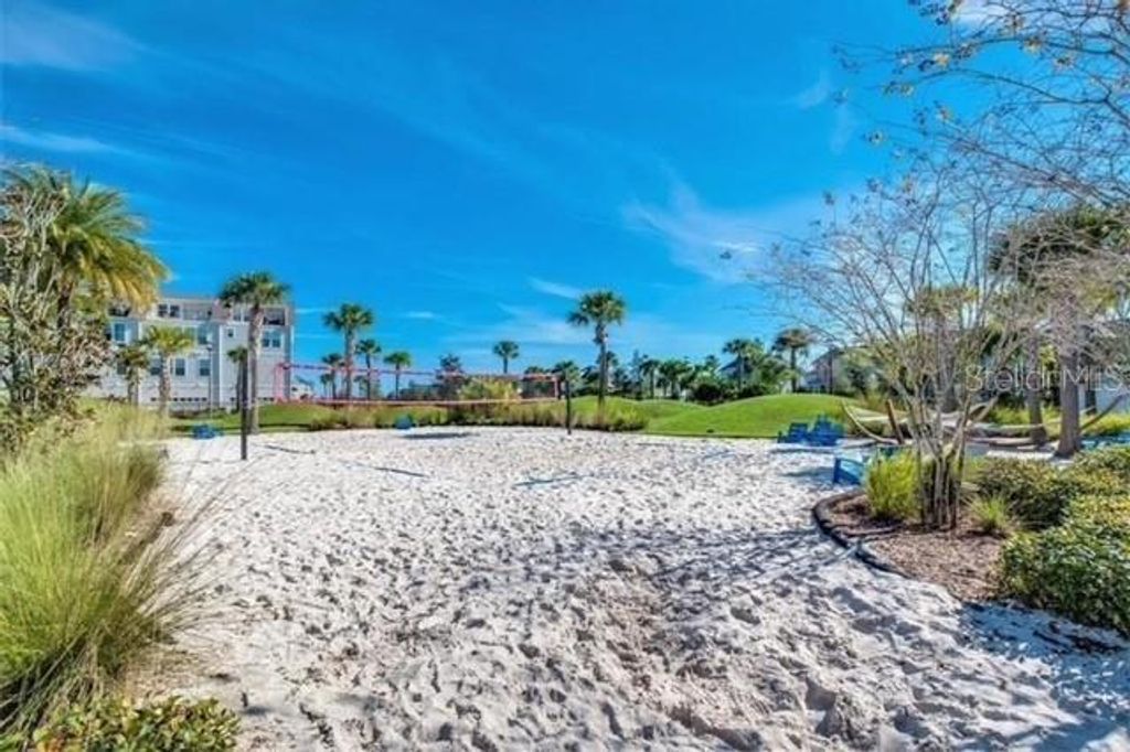 Image 36 of property listing at 9148 SINATRA LANE, Orlando, FL 32827